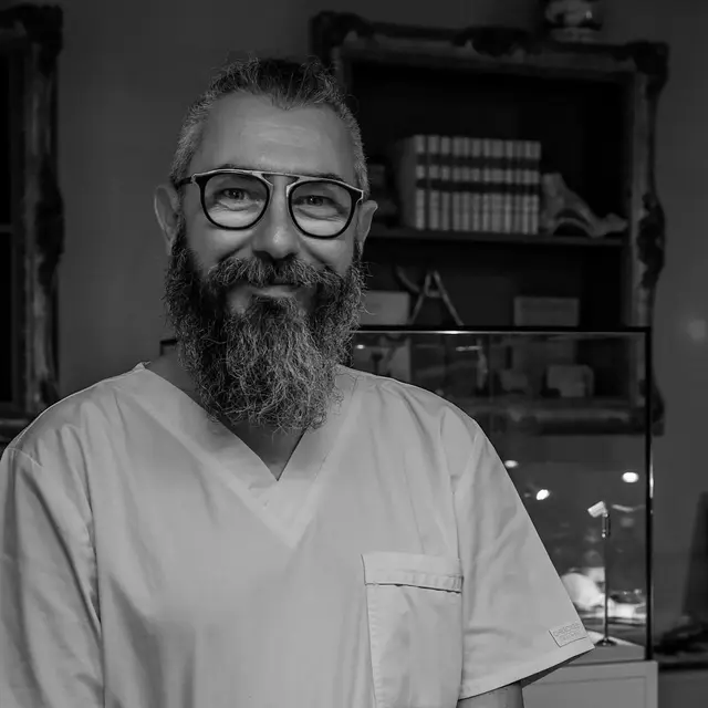 ALBERTO - MEDICO preview