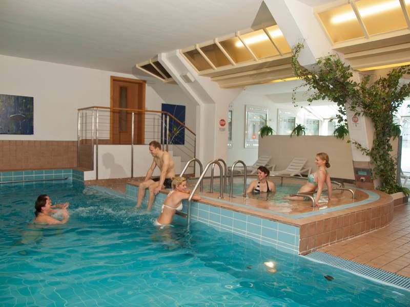 Swimming pool at the Wittlinger clinic